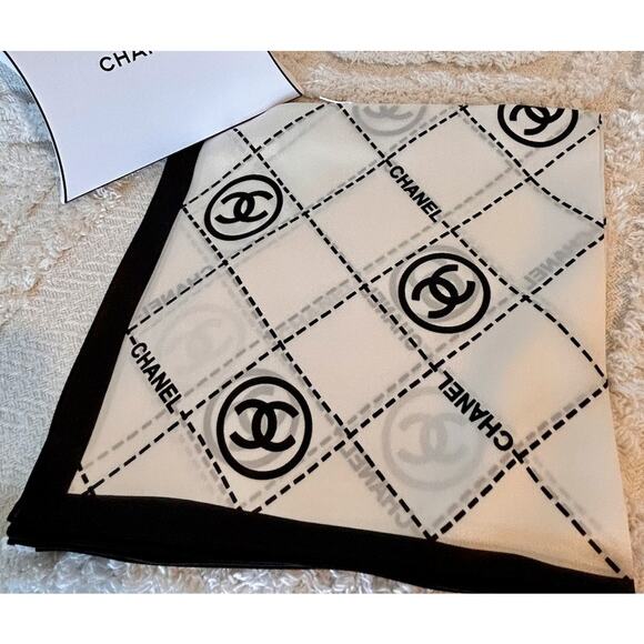 !LAST ONE! 100% SILK Luxury Scarf Designer Logo 20" x 20" White with Black Trim - Picture 2 of 5